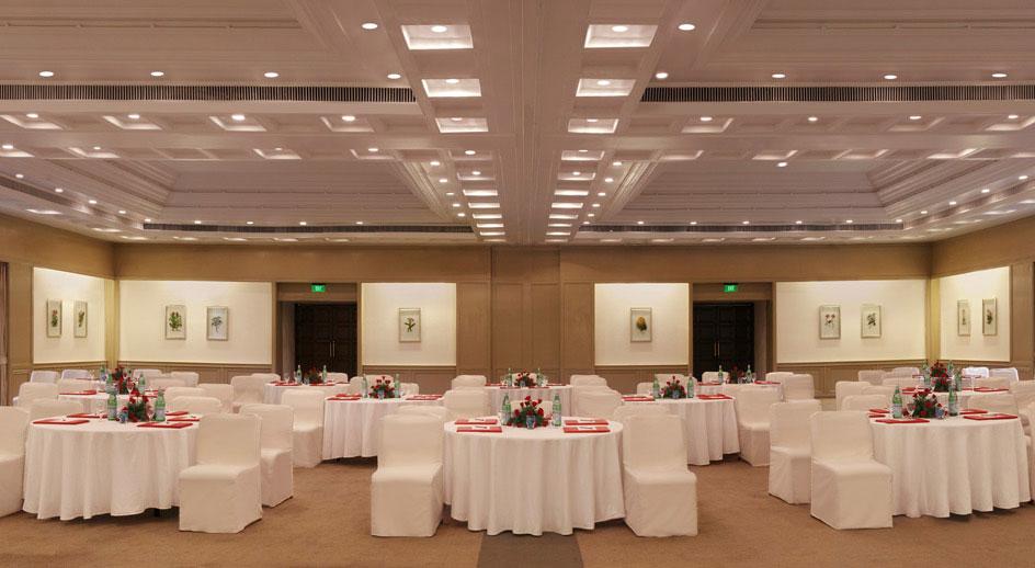 โรงแรมไทรเด้นท์ เชนไน ภายนอก รูปภาพ The Imperial Ball Room